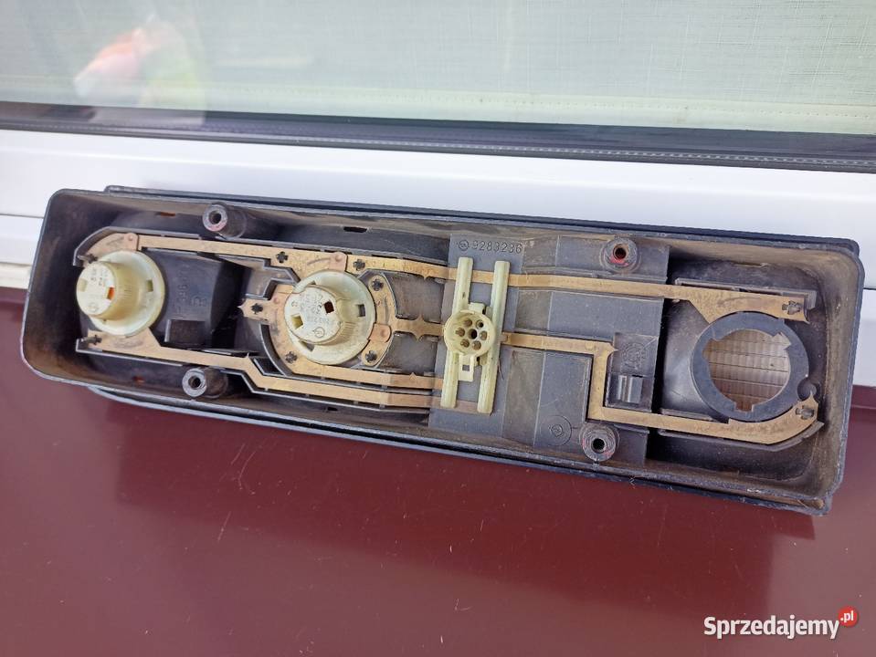 Opel Ascona B lampa tył tylna prawa oryginał osobowe Sieradz