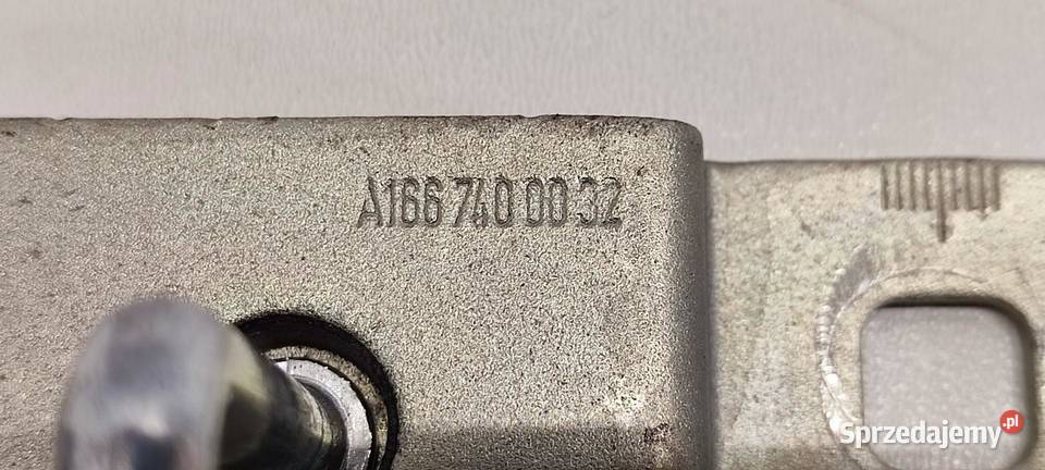 MERCEDES GLC W253 X253 RYGIEL KLAPY BAGAŻNIKA