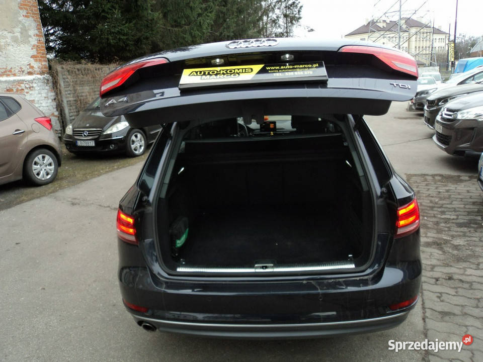 Audi A4 Avant sprzedam ładne AUDI A4 AVANT 19 komputer pokładowy Lublin