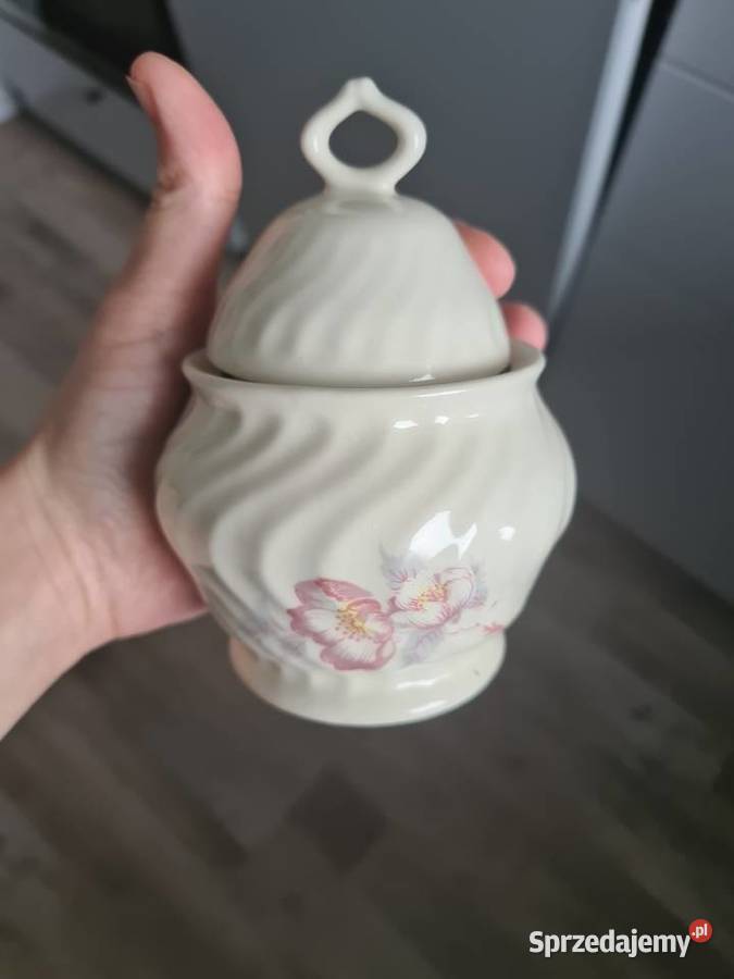 Apulum porcelana mlecznik i cukiernica