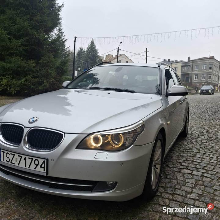 BMW E61 KOMBI 2010 ZADBANE BIKSENON