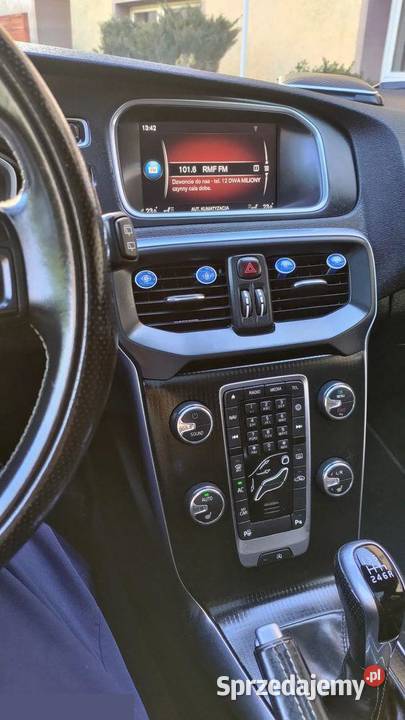 Volvo V40 20 diesel 150 2017r Oszczędny i Bielawa