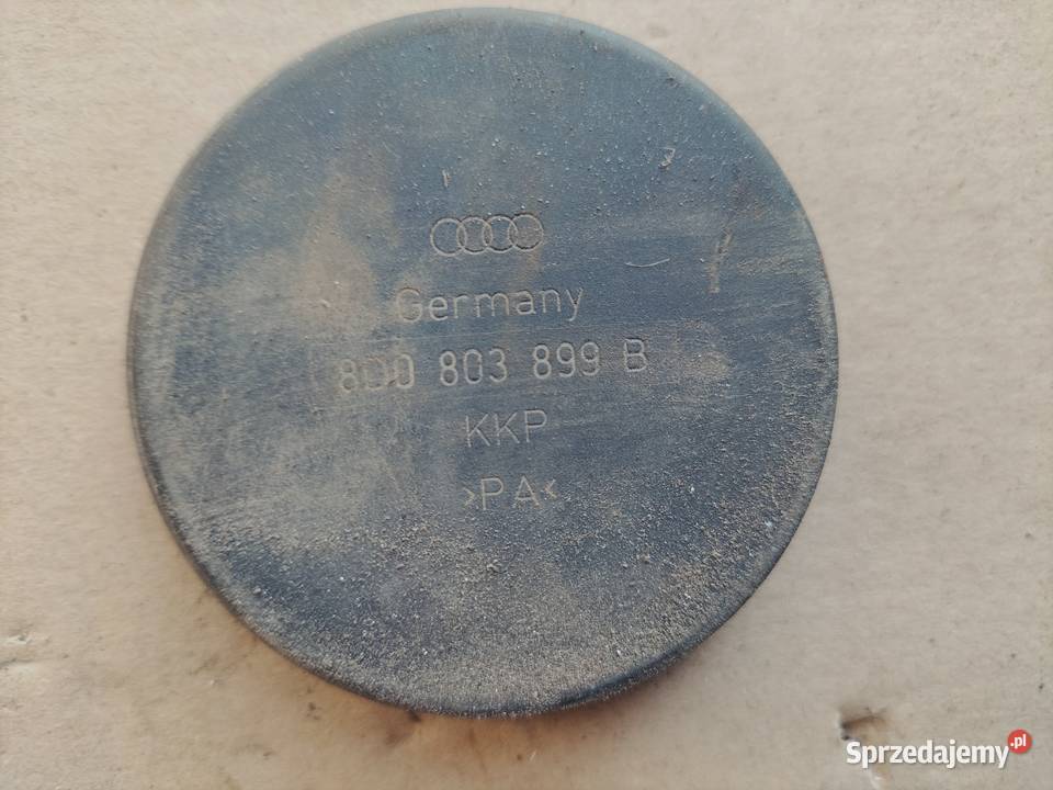 DEKIELEK LAMPY OSŁONA ŻARÓWEK ZAŚLEPKA LAMPY osobowe sprzedam