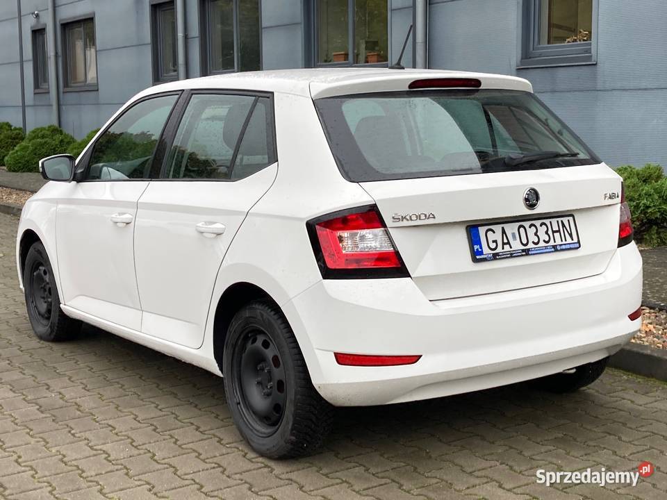 Skoda Fabia Wynajem z Wykupem Bez BIKKRD Rok produkcji 2018 Gdynia sprzedam