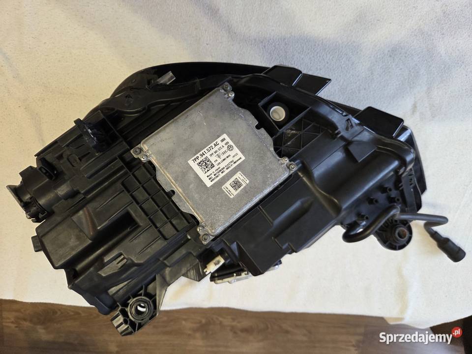 Lampa Audi A3 8v0941034c Byczyna