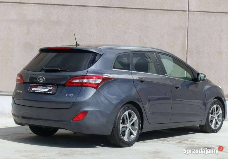 Hyundai i30 16 CRDi 110Podgrzfotele Tylne