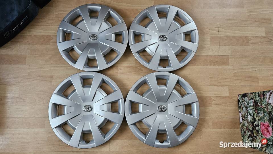 Kołpaki 16 Toyota Avensis III sprzedaż na sztuki zachodniopomorskie Szczecin