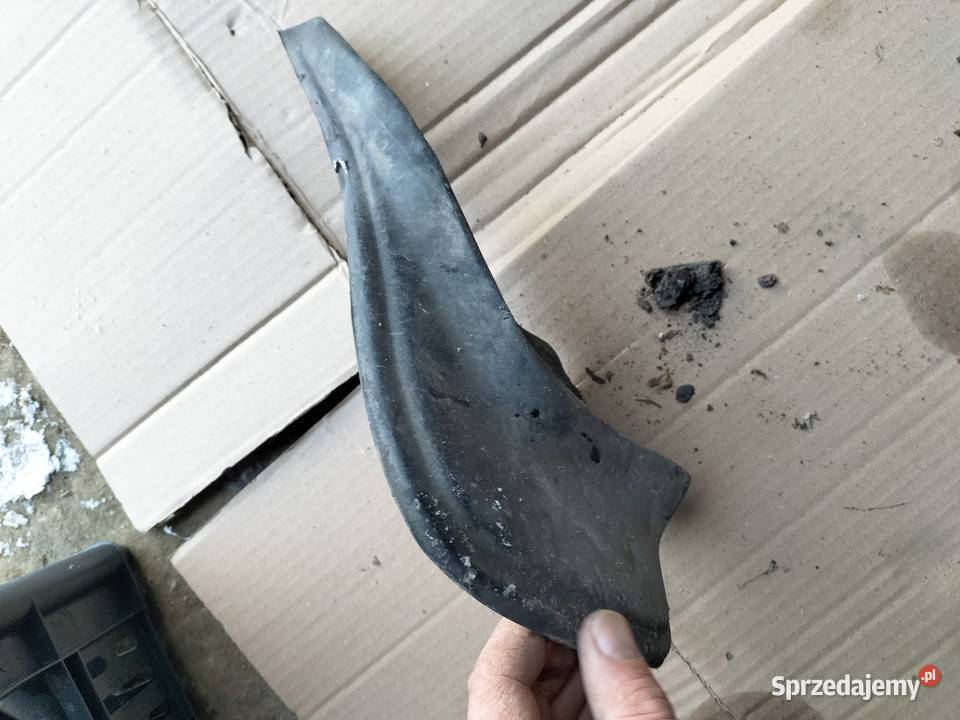 GOLF 2 JETTA 2 CHLAPACZ LEWY Kamień-Kolonia