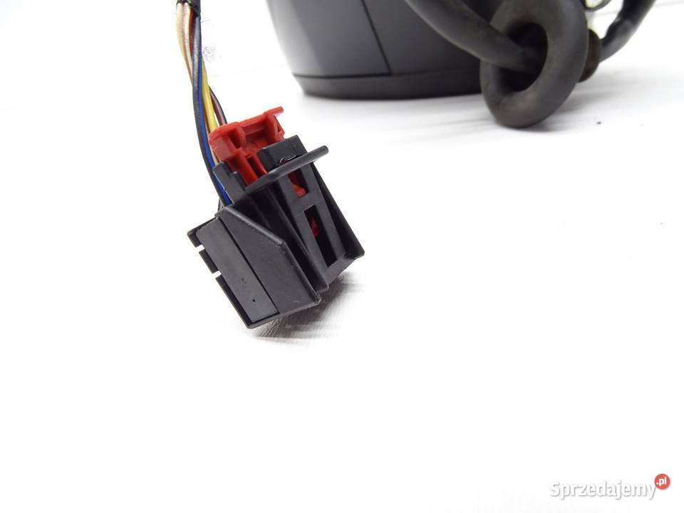 LUSTERKO LEWE LEWY PRZÓD PRZEDNIE AUDI A3 8V 3D