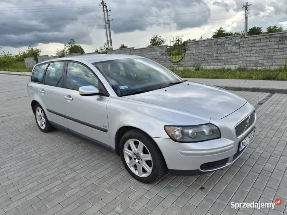 VOLVO V 50 ładne długie opłaty HAK