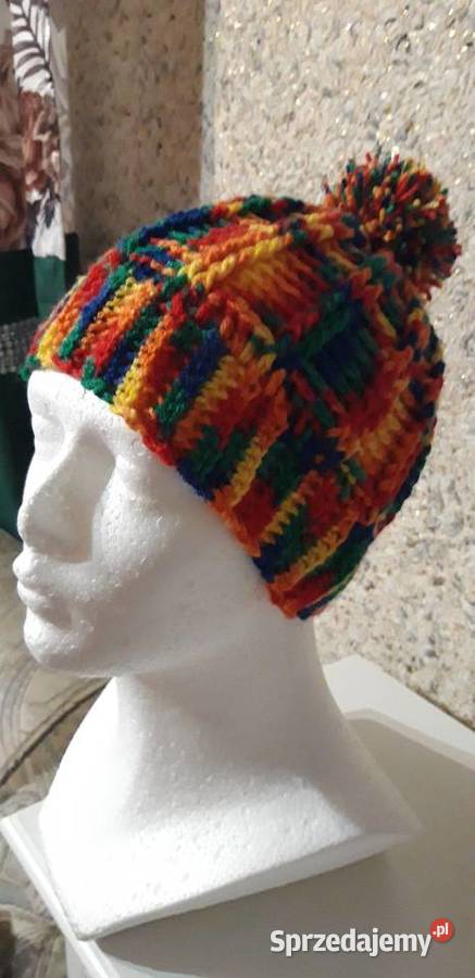 Kolorowe czapki Zamość