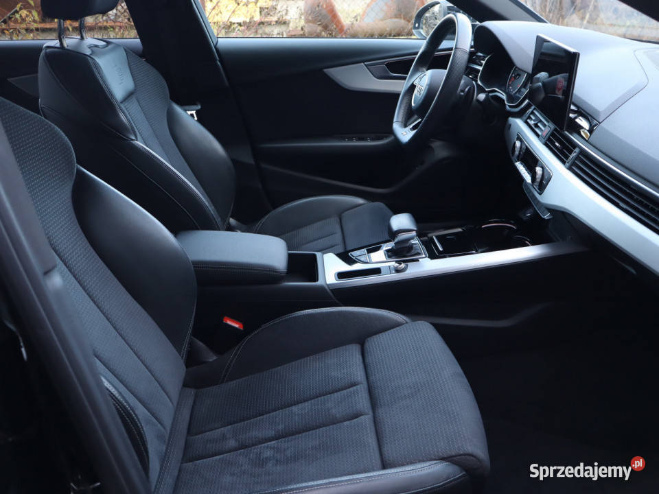 Audi A4 35 TFSI przyciemniane szyby śląskie Katowice