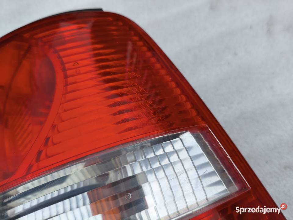 Lampa Prawy Tył Tylna Prawa VW Touran I mazowieckie Wyszków