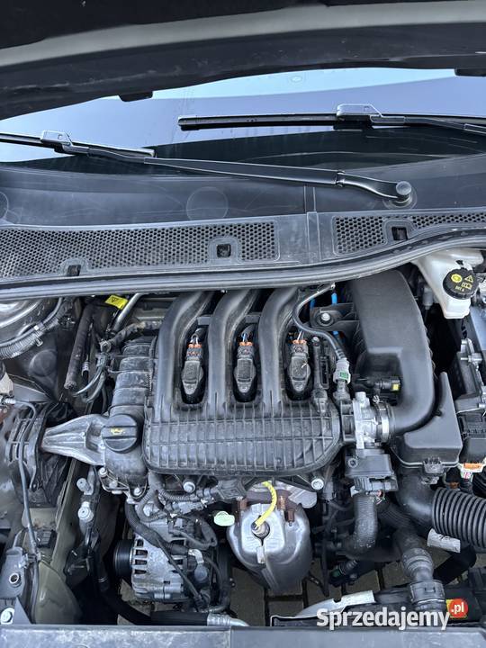 Peugeot 208 2023 12 benzyna 75 ASO 1199cm3 Rzeszów