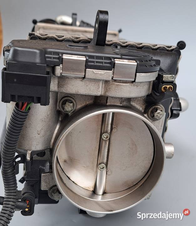 Intercooler Przepustnica Mercedes 55 AMG M157 47 Chłodnice powietrza (intercoolery) Mielęcin