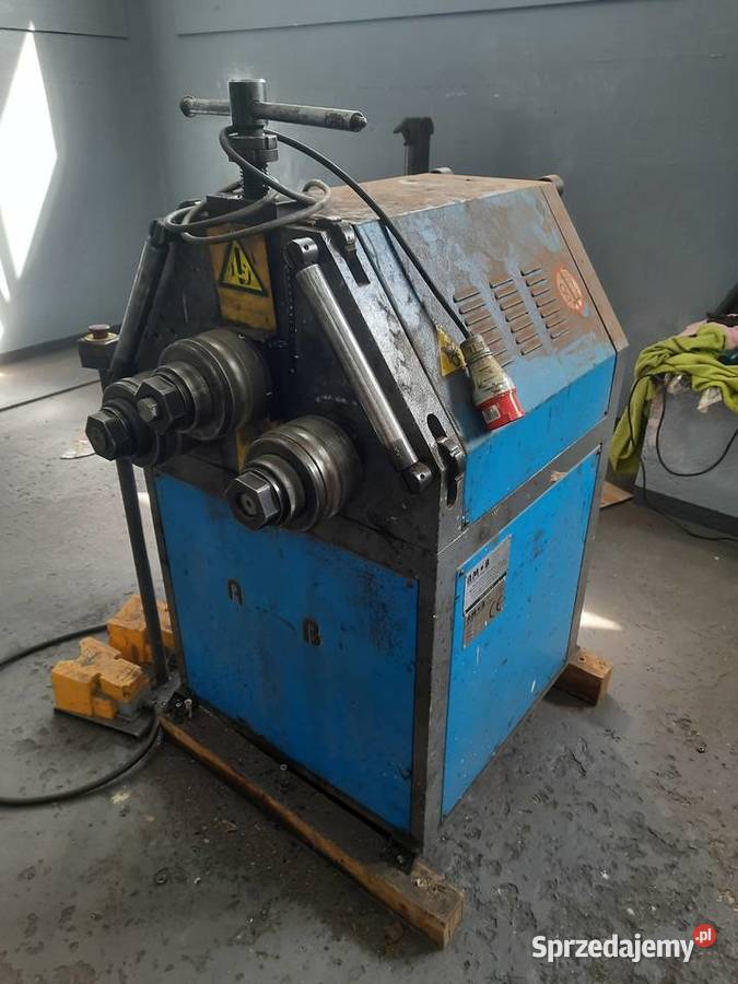 Trójrolkowa gietarka AMOB MAM 502 Osieczna