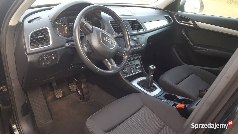 Audi Q3 14 benzyna benzyna Góra Kalwaria