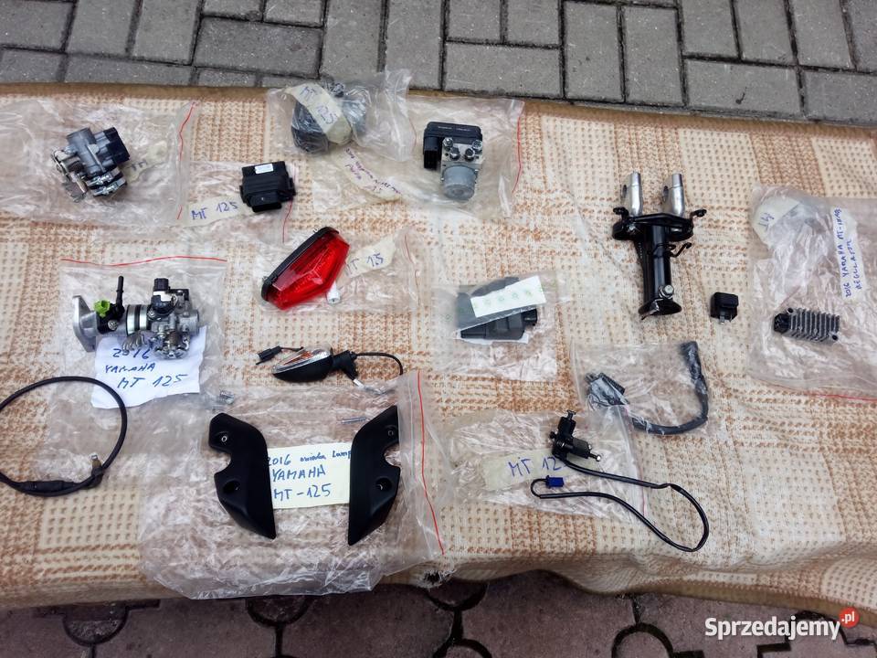 Części do Yamahy MT 125 różne Pozostałe Kielce sprzedam