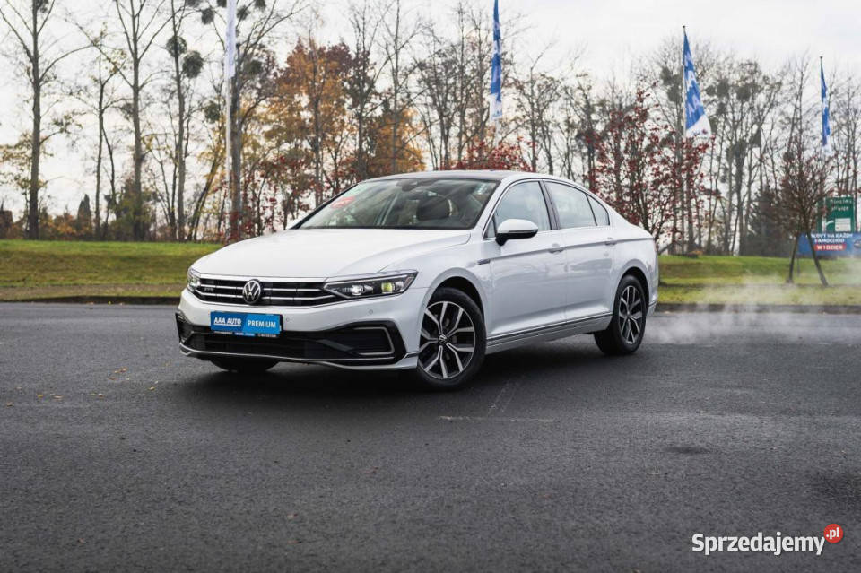 VW Passat 14 GTE światła LED Zabrze