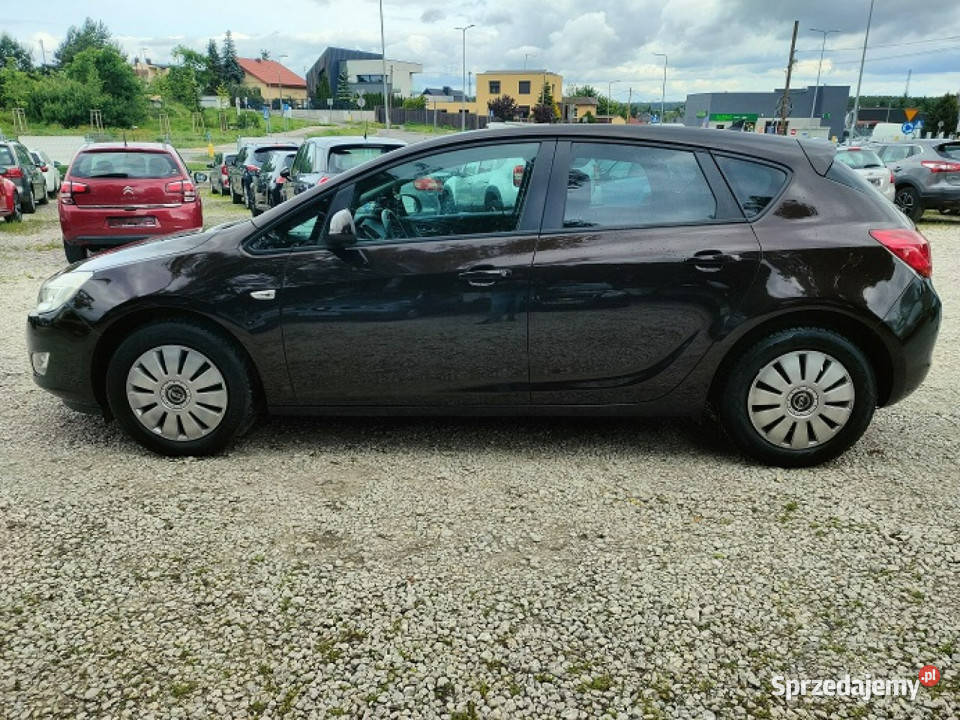 Opel Astra Navi Mały przebieg 140 J 20092019 ESP