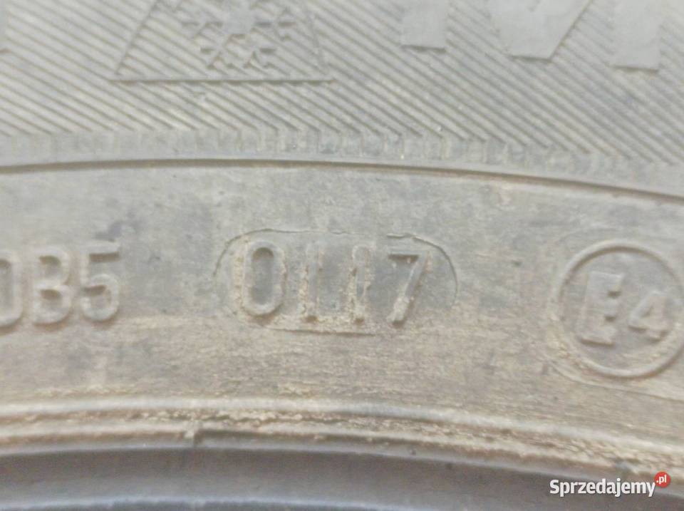 2x OPONA ZIMOWA UNIROYAL MS PLUS 77 18565R15 świętokrzyskie sprzedam