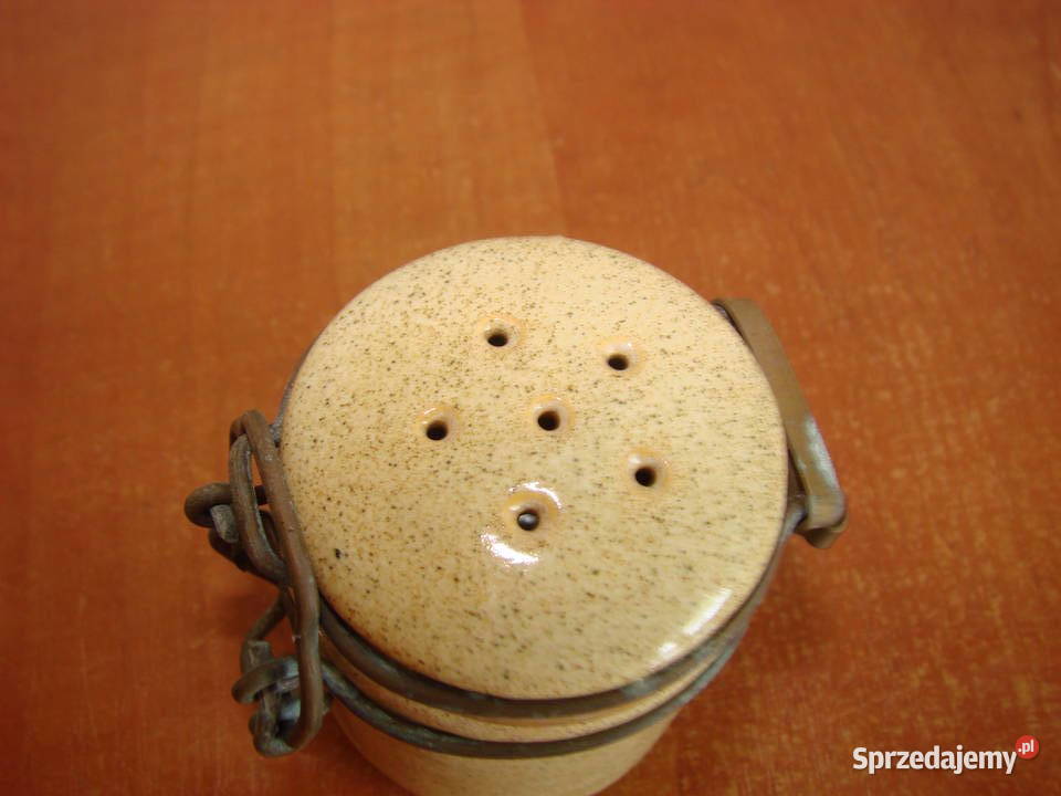 stara porcelitowa solniczka pomorskie Pruszcz Gdański