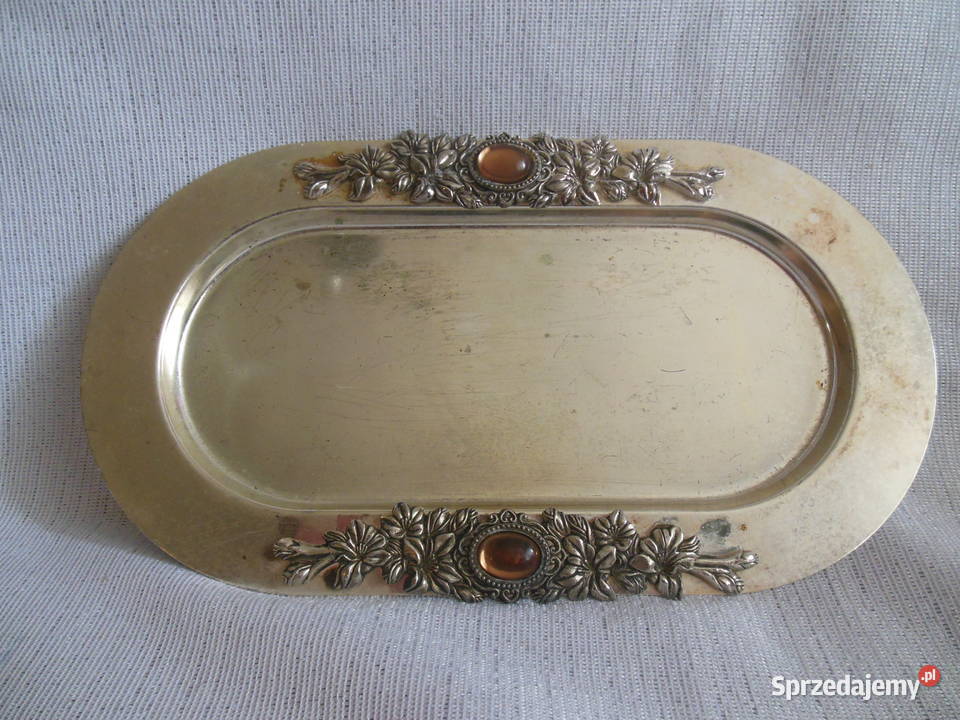 Taca owalna metalowa zdobiona Kielce