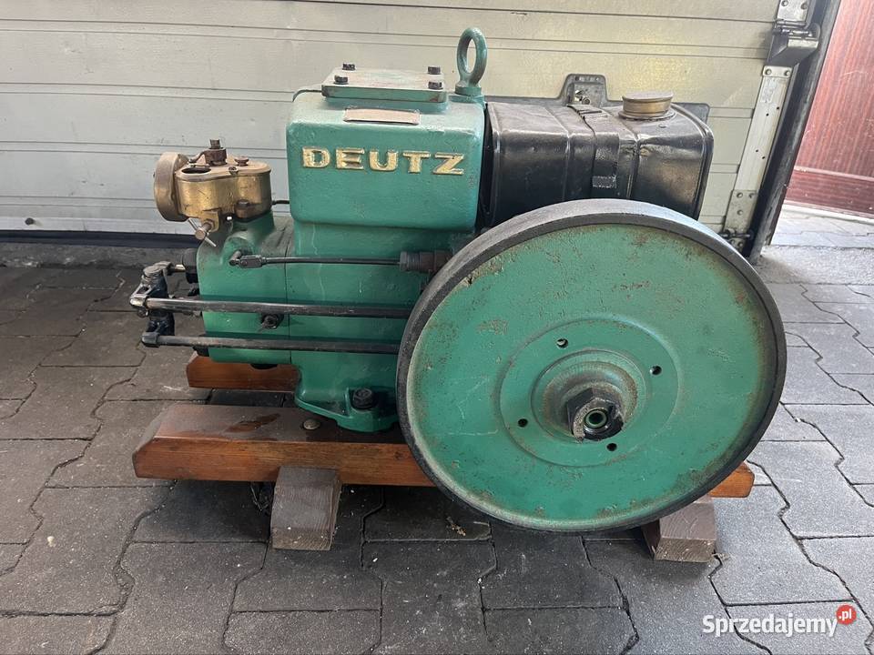 Silnik Deutz Otto z lat 20 XX wieku zabytek Osielec