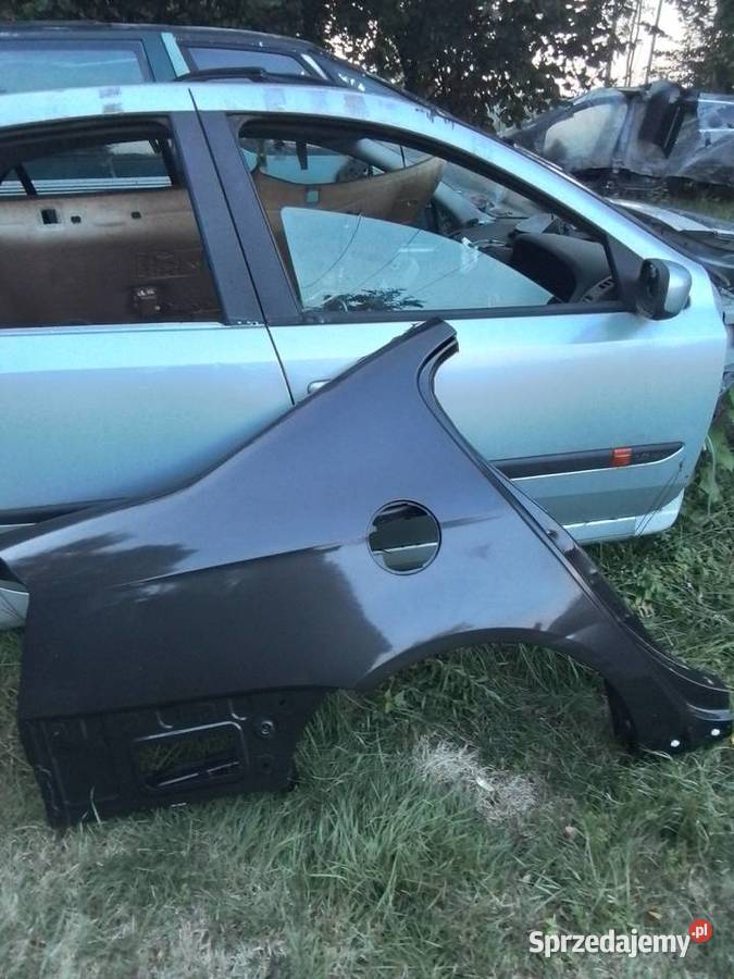 Błotnik tył prawy Passat b6 LC8Z inne Tuszyn