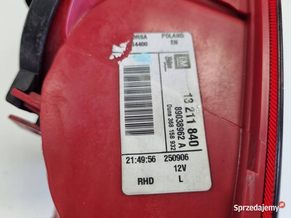 Opel Corsa D HTB 5D 0611r TYLNIA TYLNA LAMPA Rudka