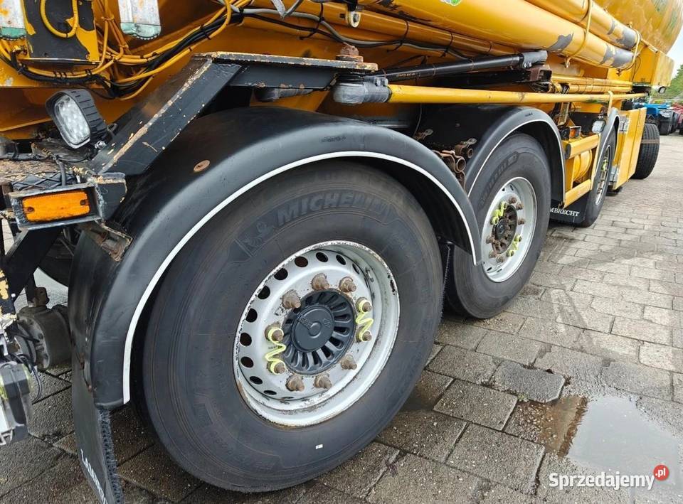 Naczepa cysterna do paszy Biała Podlaska sprzedam
