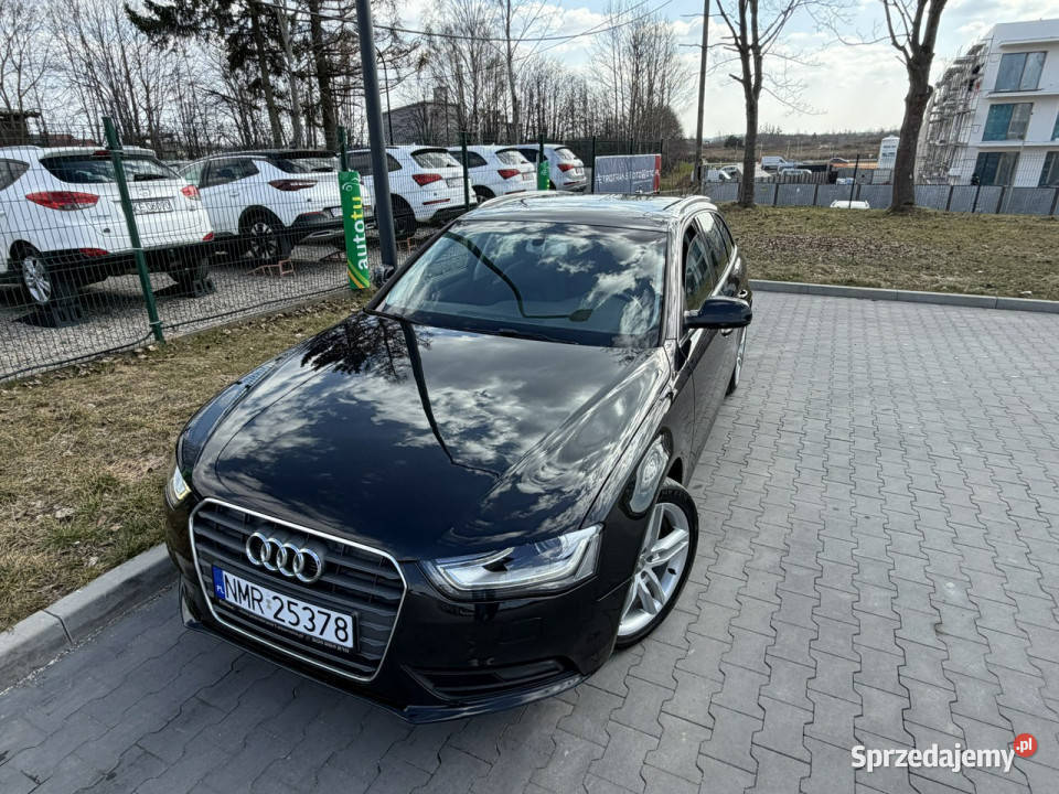Audi A4 Avant 20 TDI 143 LIFT LED Nawigacja manualna sprzedam