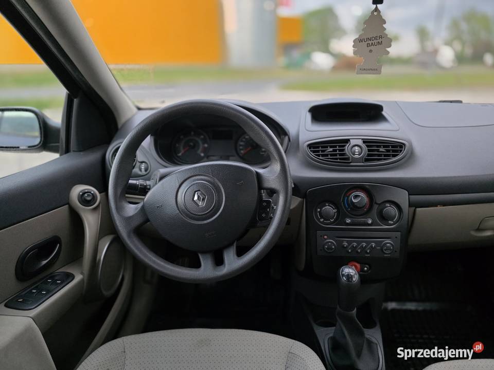 Renault Clio III 15 DCi 187 przebiegu 1500cm3 Clio Lubin