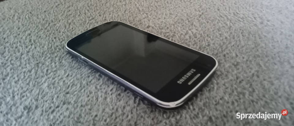 Używana Nieuszkodzona Komórka SAMSUNG z Wymienną Samsung sprzedam