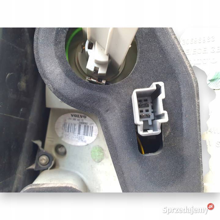 LAMPA LEWA Volvo V70 III XC70 20072013 tylna osobowe lubelskie Chełm sprzedam