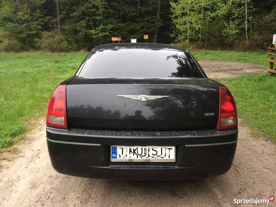 Chrysler 300C 35 uszkodzony bok 210000km lubelskie Tomaszów Lubelski