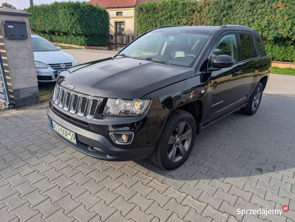 JJeep Compass 20 Benzyna 155 2014 114 000 TV Góra Kalwaria