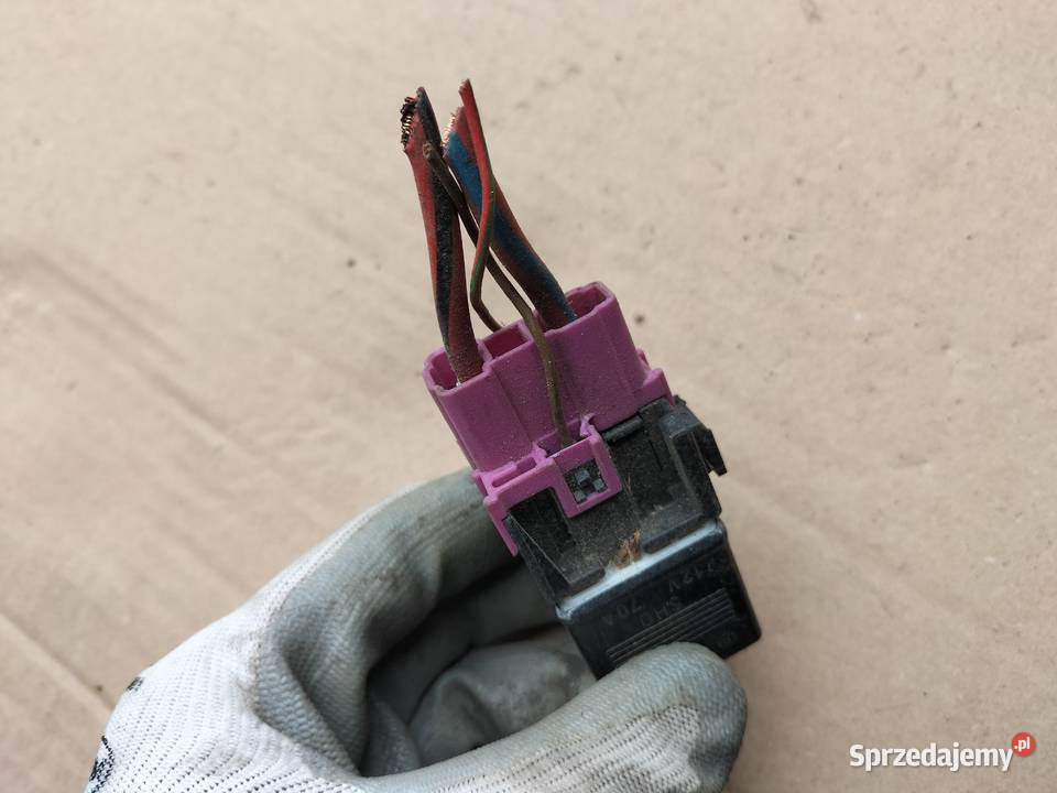 PRZEKAŹNIK AUDI 217 443951253S Kamień-Kolonia