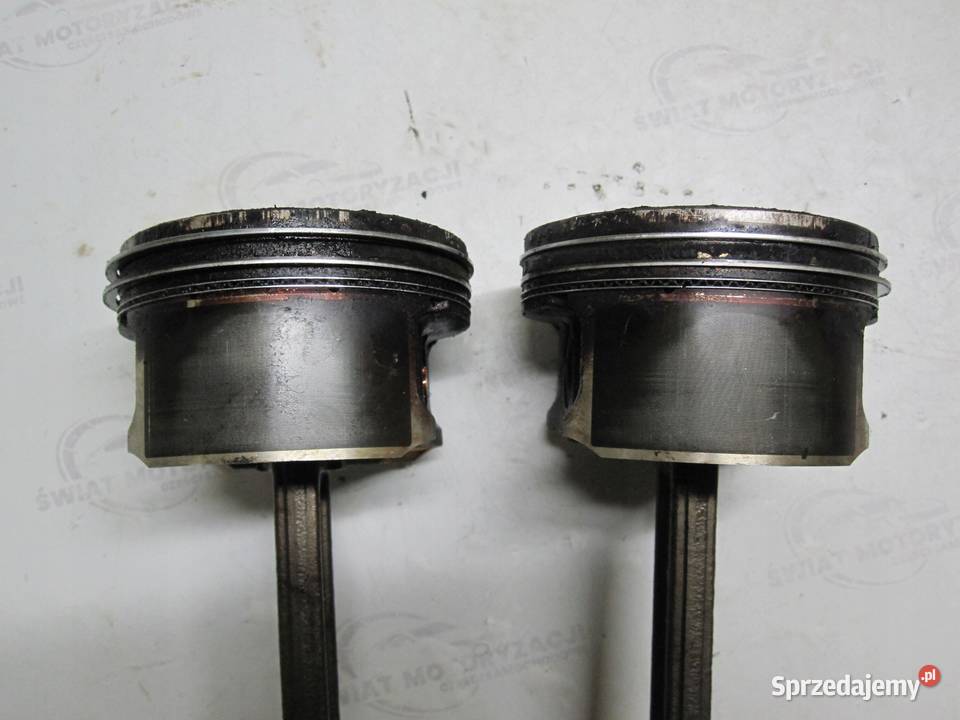 NISSAN QASHQAI 16 B 08R 115 HR16DE Tłok korbowód