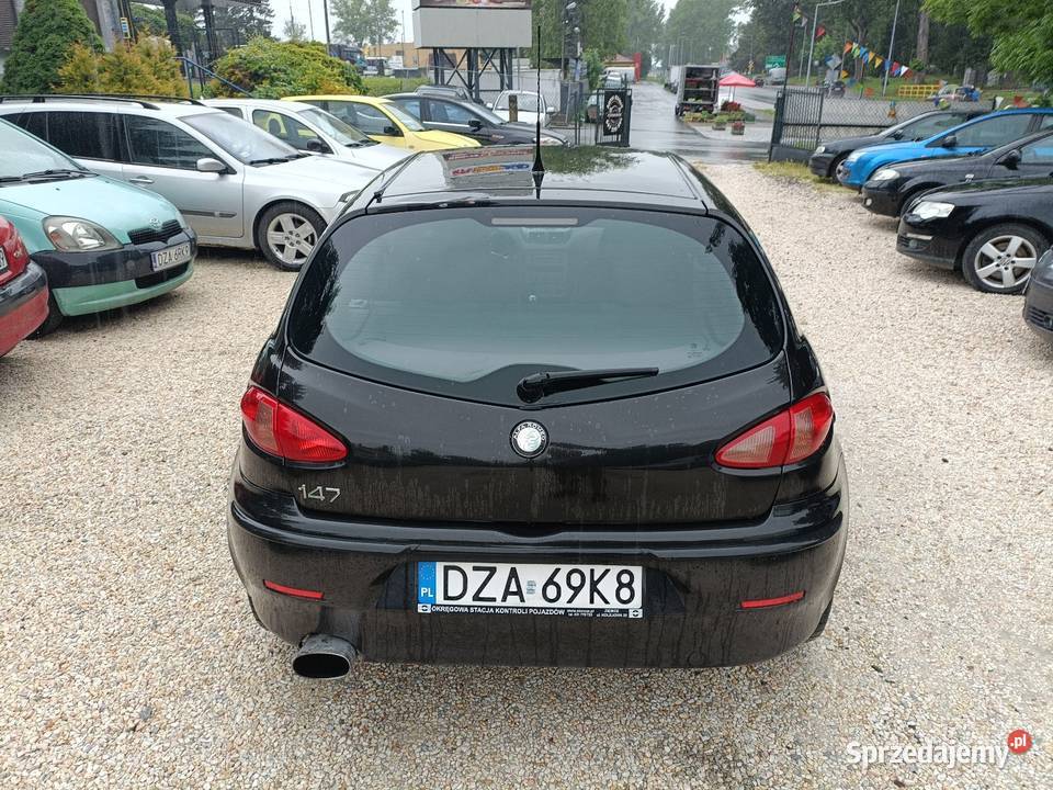 Fajna alfa Romeo 147 z klimatyzacją ważnymi Alfa Romeo Kłodzko