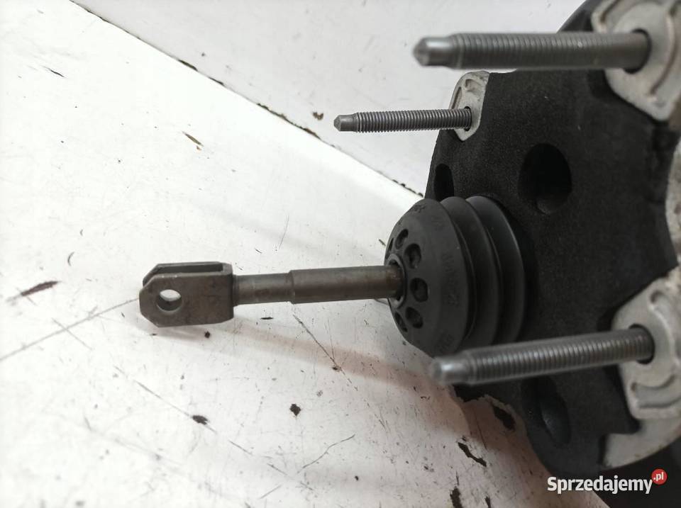 POMPA HAMULCOWA SERWO 472104788R Renault Clio IV osobowe świętokrzyskie sprzedam