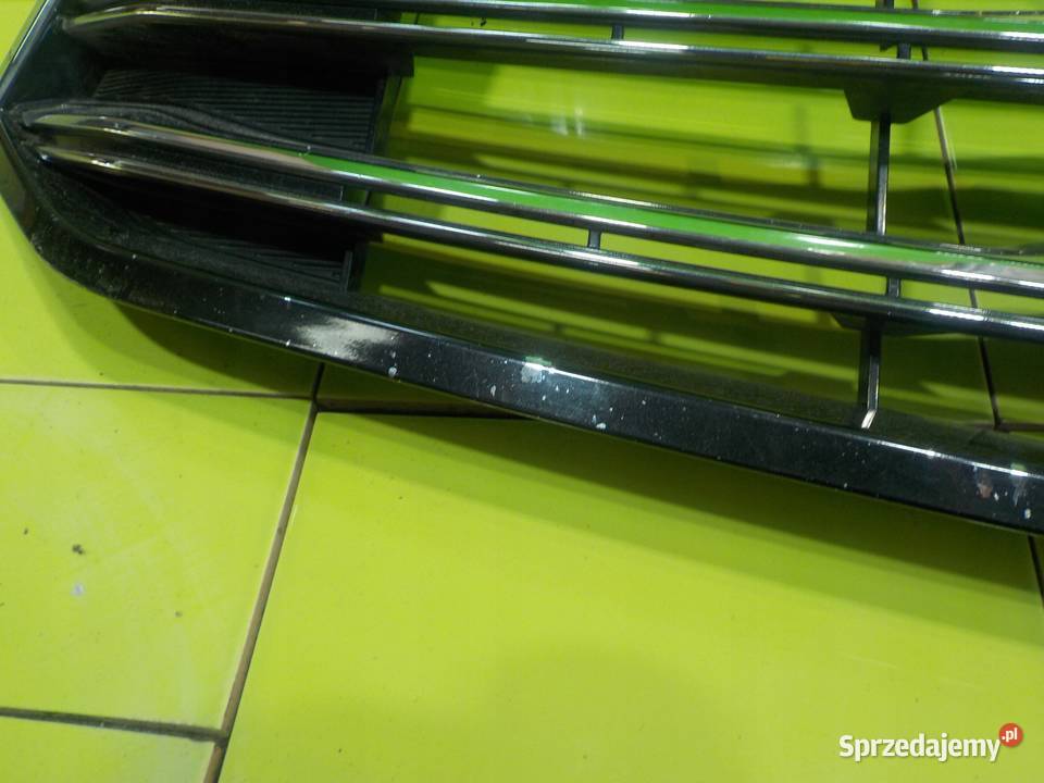 SSANGYONG RODIUS II TURISMO 20 B 14r atrapa Suków