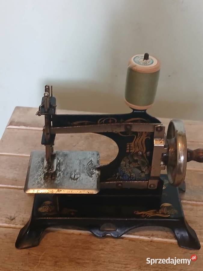 Zabytkowa miniaturowa maszyna do szycia Kraków