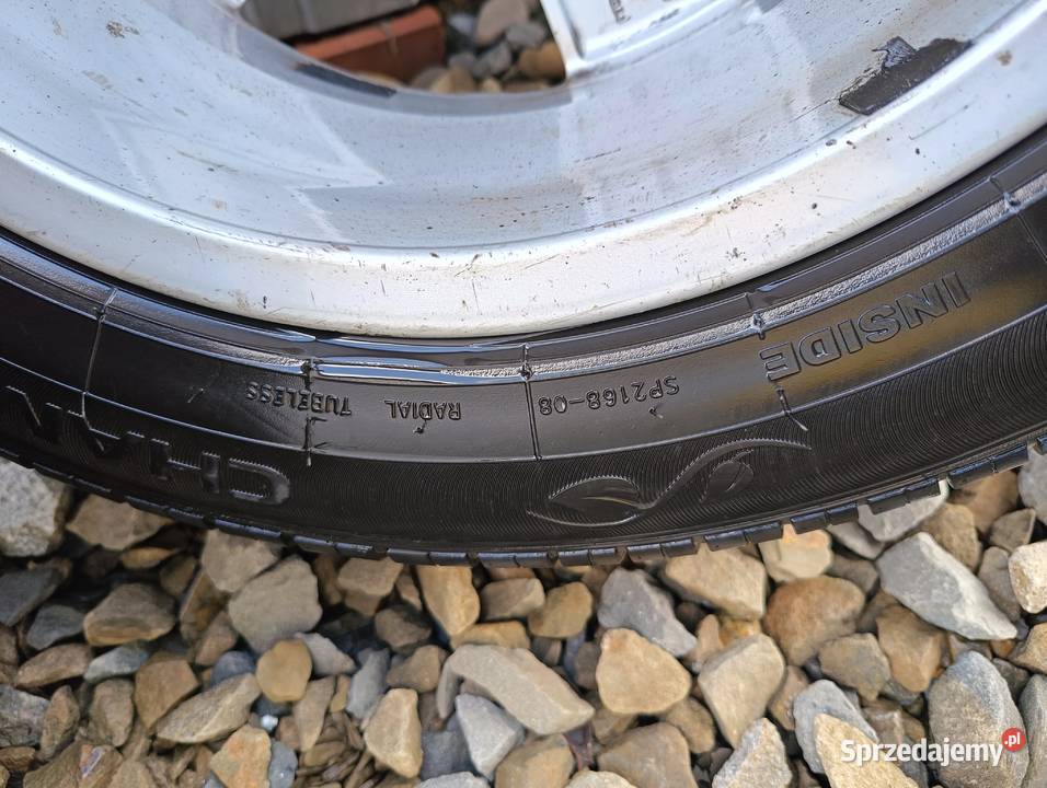 Sprzedam komplet felgi aluminiowe opony Średnica 16"