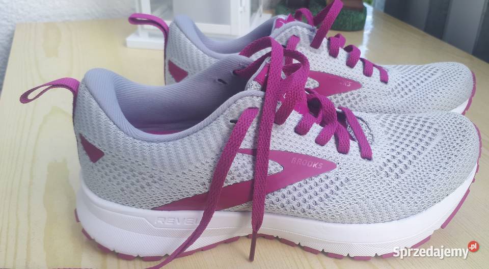 Buty BROOKS dziecięce 22 nowe nigdy nie używane biały Poznań