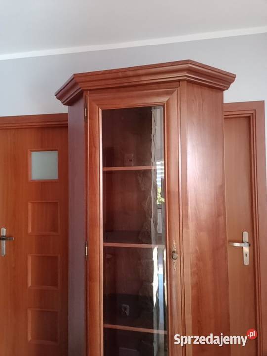 Witryna narożna Głuszyca sprzedam