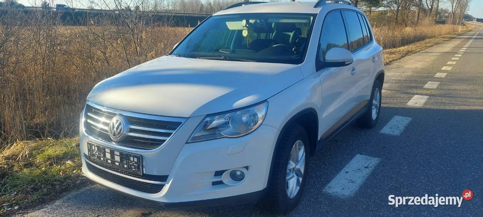 VW Tiguan 2008r Baiły Czarne Wnętrze Klima nieuszkodzony Motoryzacja Skarżysko-Kamienna