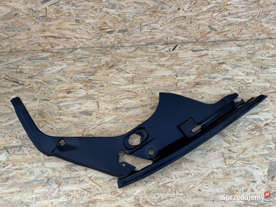 Listwa lewa schowka pod maską mustang Mache Sieraków