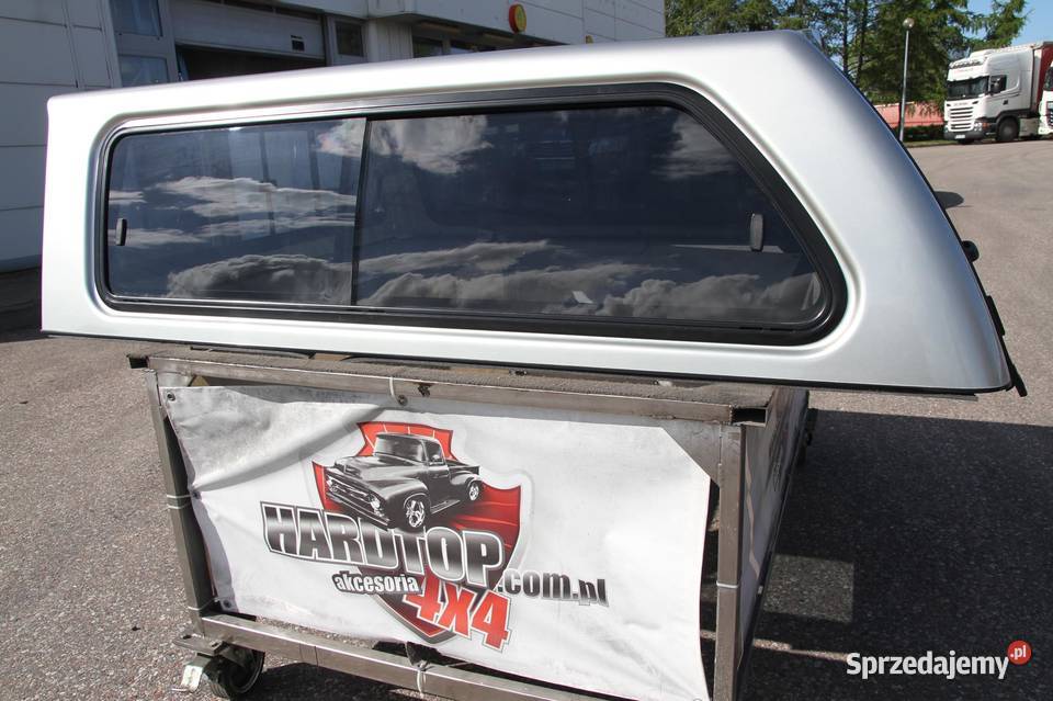 Zabudowa Hilux CAB Nowa hardtop canopy Pasłęk