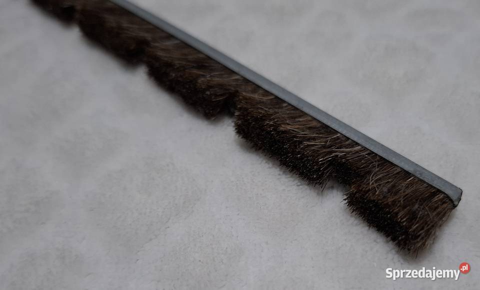 Listwa z włosiem naturalnym ząbkowana do ssawki Czeladź